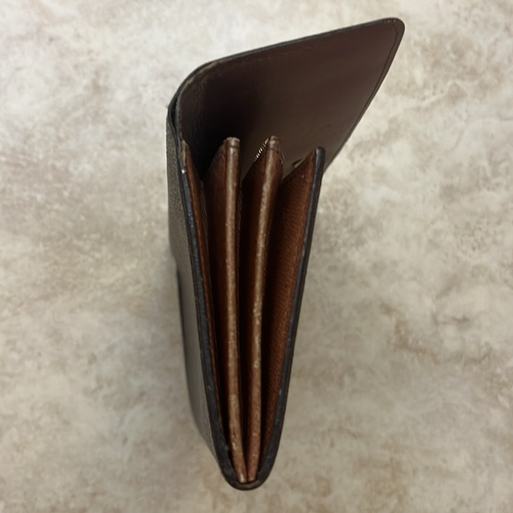 Louis Vuitton monogram authentic long wallet - Picture 6 of 9